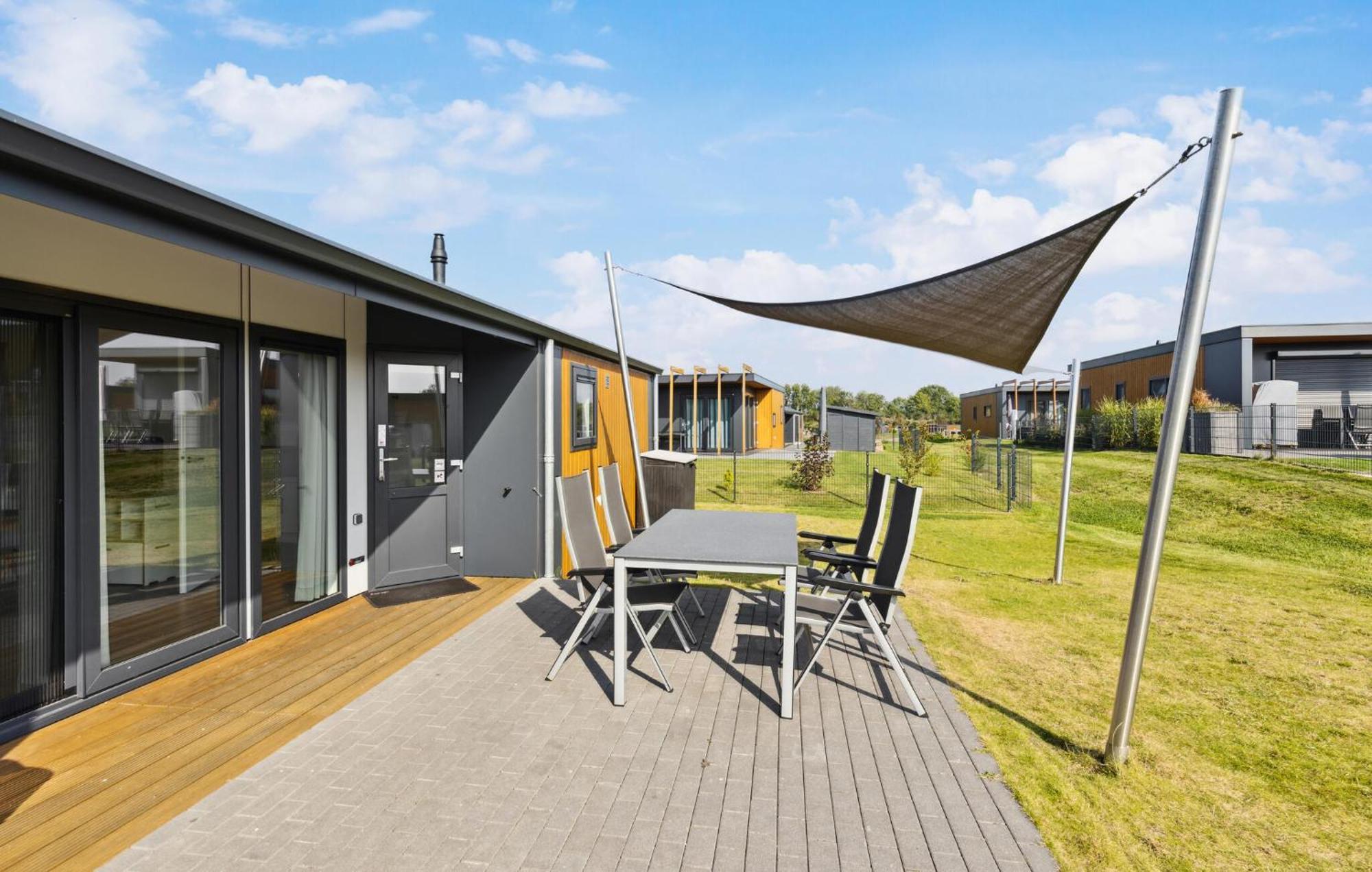 2 Bedroom Beautiful Home In Suesel Susel Exteriör bild
